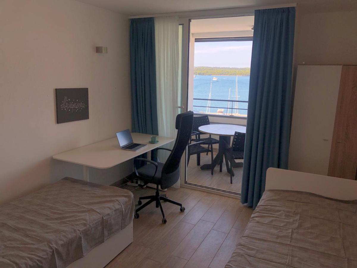 Pula Center Seaview Apartment Eksteriør bilde